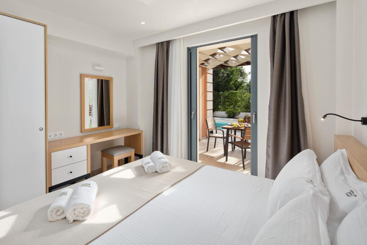 Perithia Suites Eksteriør bilde